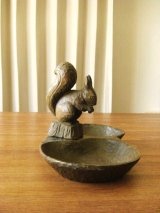 木彫りのトレイ　リス　　ハンドカーヴィング