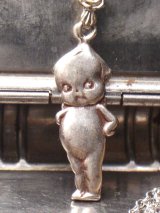 キューピー　シルバーネックレス