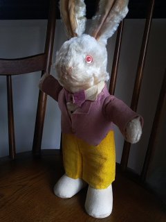 ホワイトラビット 