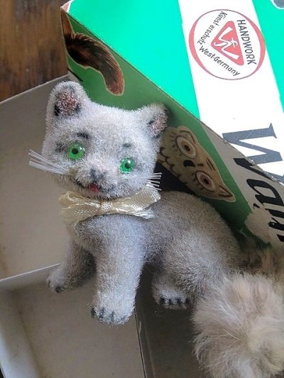 画像2: 灰色猫さん　ワグナー社　トイアニマル　グレーキャット  旧西ドイツ　WAGNER