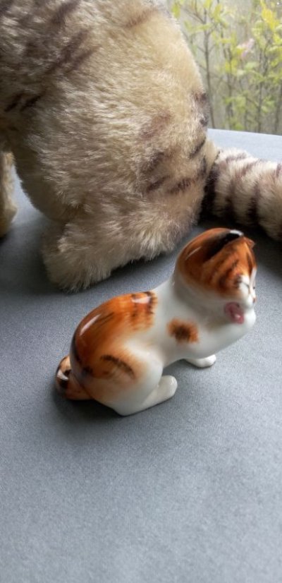 画像3: 茶トラ猫さん　ORANGE TABBY  CAT   ミニチュア フィギア     　ロイヤルドルトン　