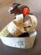 画像1: ウサギのテープメジャー　ヴィヴィクトリアンアンティーク　巻き尺　ソーイング (1)