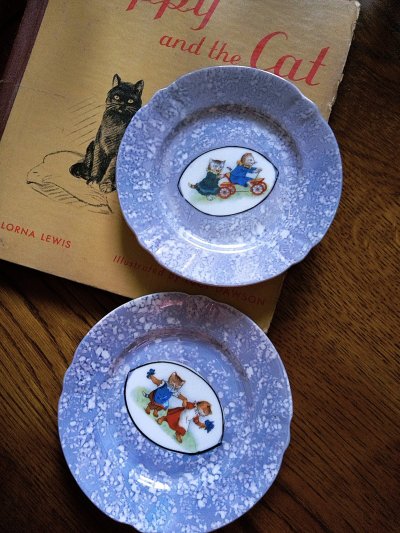 画像2: 仔猫の絵皿　ナーサリーウェア　小皿　１３ｃｍ　ジャーマンアンティーク　