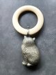 画像2: アンティークの猫のがらがら　ヴィクトリアンキャット　シルバーベビーラトル　　 (2)