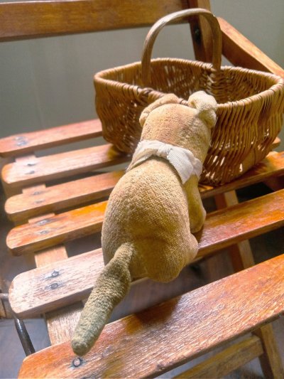 画像1: ベルベットの縞ネコさん 7cm 手のひらサイズのアンティーク