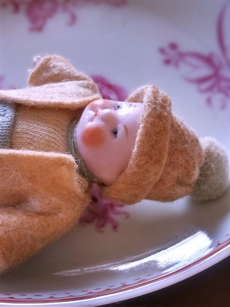 画像4: 青いパンツはいたベビーさん　ビスクドール　ヘルトヴィヒ　HERTWIG (4)