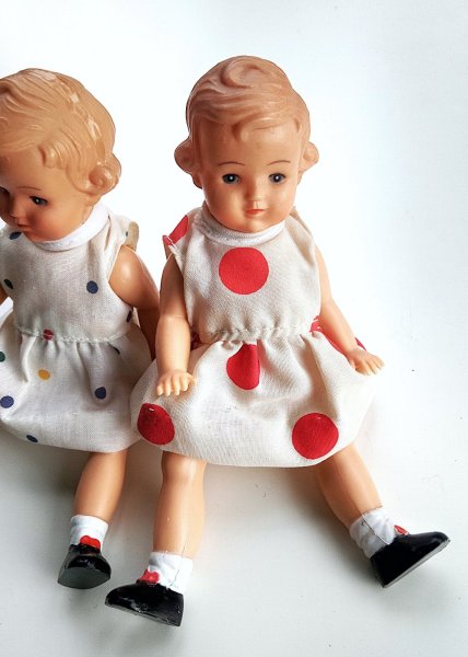 画像1: 青い目の巻き毛の女の子　ドイツ生まれのリジードール　 ２． (1)