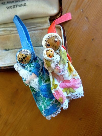 画像2: ドールオーナメント　ベビーといっしょ　アンフラー　２点セット　リバティーオブロンドン　