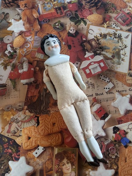 画像4: チャイナショルダードール　人形の家　１２，５ｃｍ　アンティーク　チャイナヘッド　　 (4)