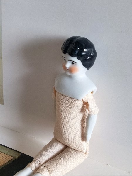 画像5: チャイナショルダードール　人形の家　１２，５ｃｍ　アンティーク　チャイナヘッド　　 (5)