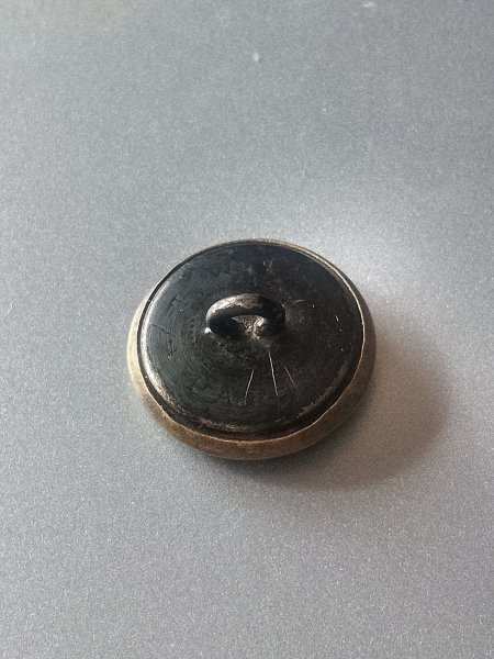 画像2: 野うさぎのピクチャーボタン　アンティーク　ハンティングボタン (2)