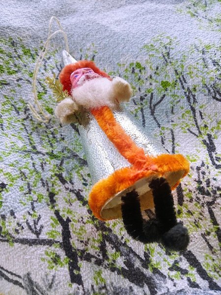 画像2: 青い目のサンタクロース　アンティークのツリーオーナメント　B (2)