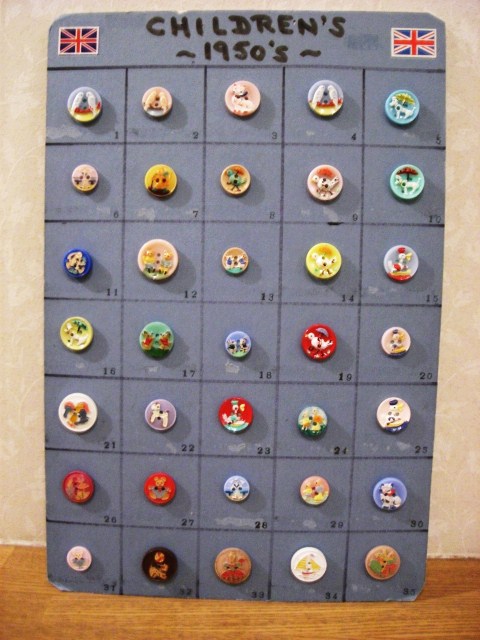  ＦＯＲ　ＢＵＴＴＯＮ　ＬＯＶＥＲ　テーマごとにコレクションシートを仕立てると楽しいですね! 