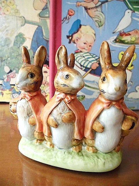 ベスウィック ３姉妹 Flopsy, Mopsy & Cotton Tail ピーターラビット 