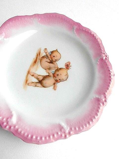 ドイツ製ローズ・オニールキューピー飾皿 - ビンテージおもちゃ