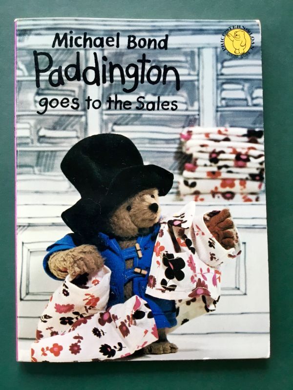 パディントンベア ミニ絵本 Paddington goes to the Sales - SNAP